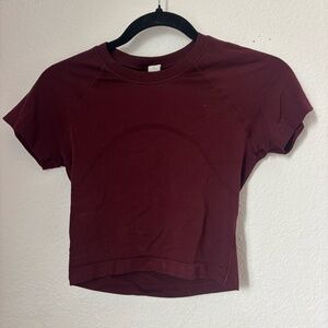 Lululemon Swiftly Tech Cropped Long Sleeve Shirt Burgundy Size 4